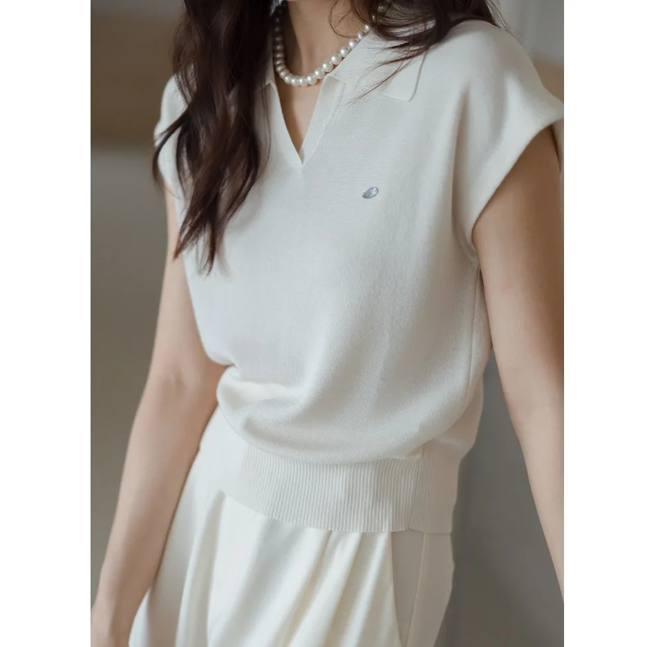 

White Linen Lapel Knitted Short Sleeve Women's 2025 New Summer Elegant Short Polo Shirt Top