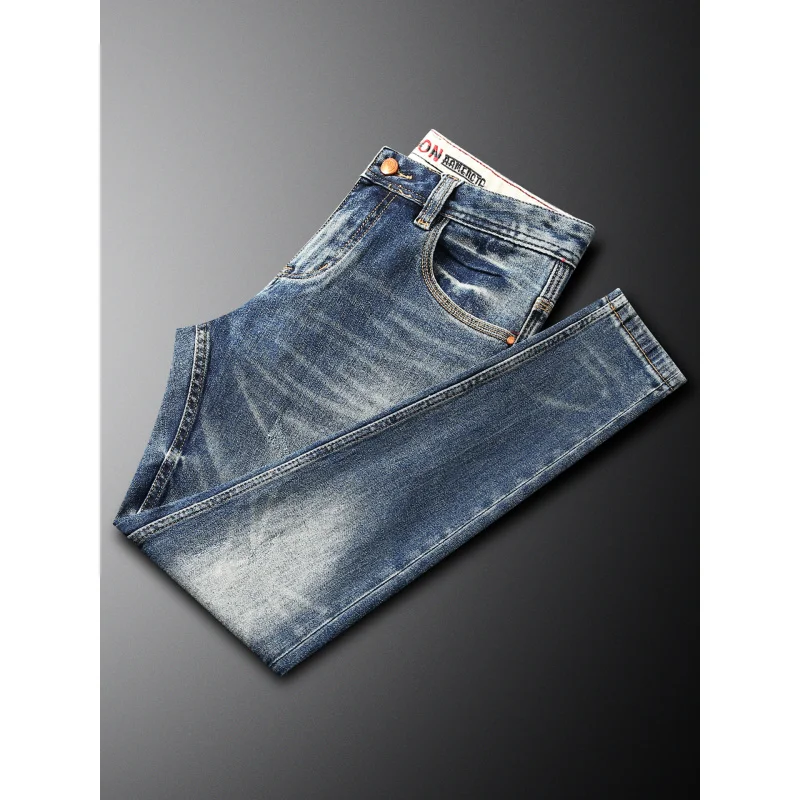 جينز أزرق مريح لعام 2025 للرجال للخريف والشتاء موضة سميكة مرنة ضيقة بنطال مستقيم صغير كوري