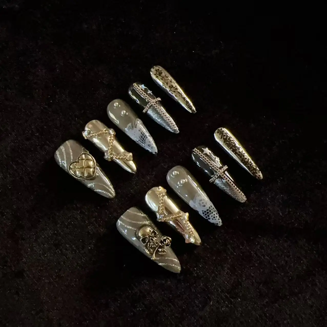 Gothic Vintage Skull Cross Press On Nails, Long Stiletto Dark Gray False Nails With Alloy Charms Lace Transfer, Reusable Y2K Coo