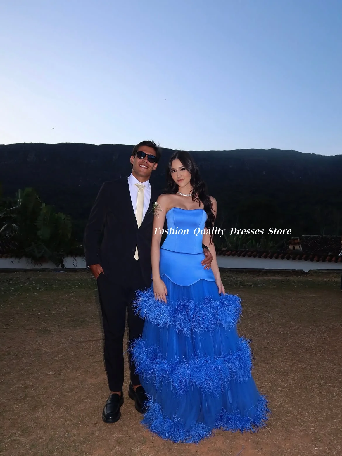 Evening Dress Blue Strapless Satin Tulle Formal Gown Tiered Feather Skirt Floor Length Elegant Gala Party Dress Customized