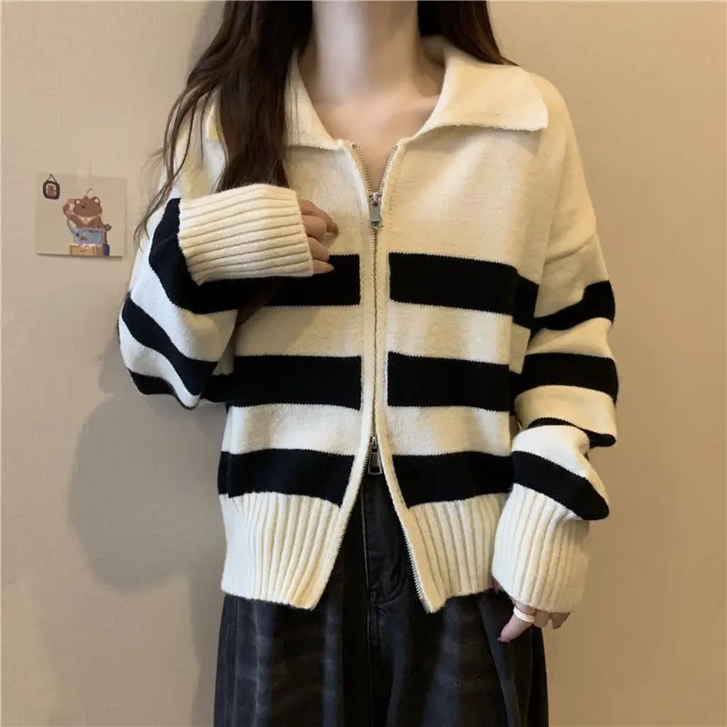 Vintage Striped Polo-Neck Sweaters Women\'s Clothing Korean Long Sleeve Autumn Winter Basic Loose Fashion Zipper Knitted Cardigan