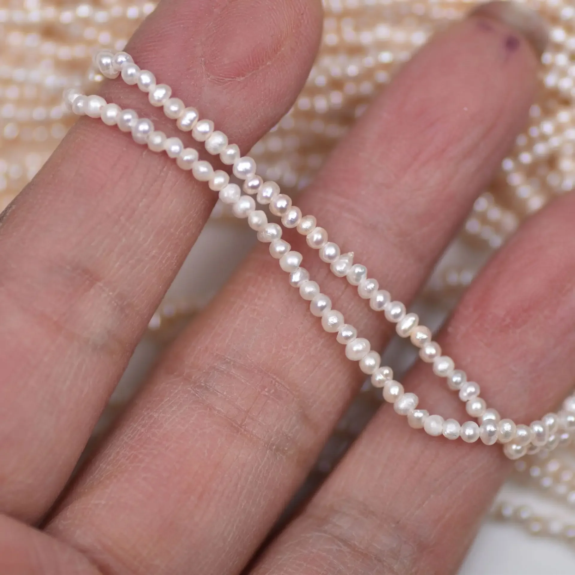 1.8-2.2mm AA tiny pearl potato loose hydro beads pearls 2 mm natural Freshwater Pearls Strand