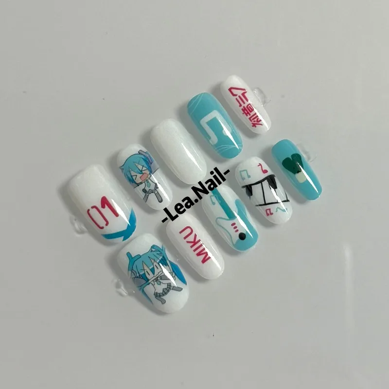 Hatsune Miku Handcr… - image