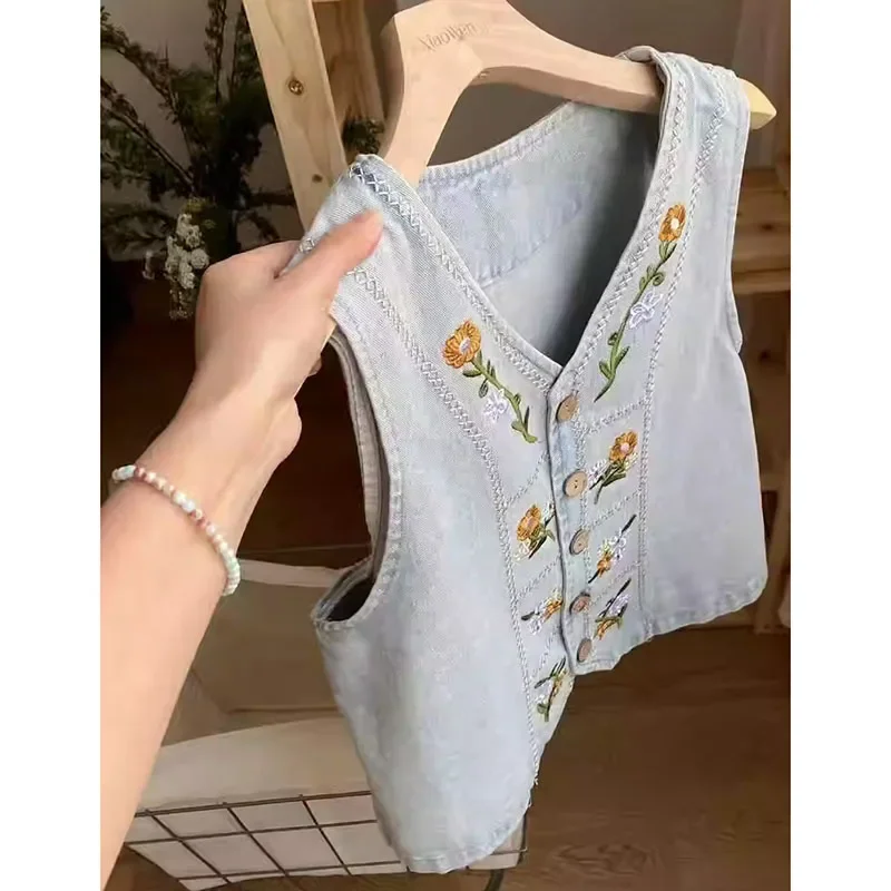 New Embroidered Denim Vest Jacket Women Summer Female Student Loose Sleeveless Vest Coat Women Jean Tops Outerwear Cowboy VestL