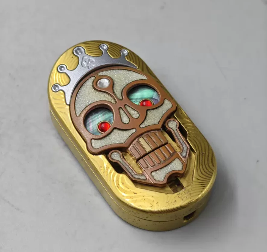 Used EDC SAS Golden Damascus King David fidget slider decompression toy