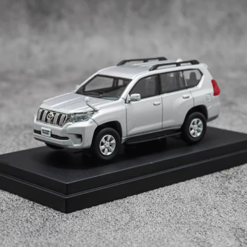 

EBBRO Diecast 1:64 Scale Prado Off-road Alloy Simulation Car Model Adult Colletcion Souvenir Static Display Holiday Gift