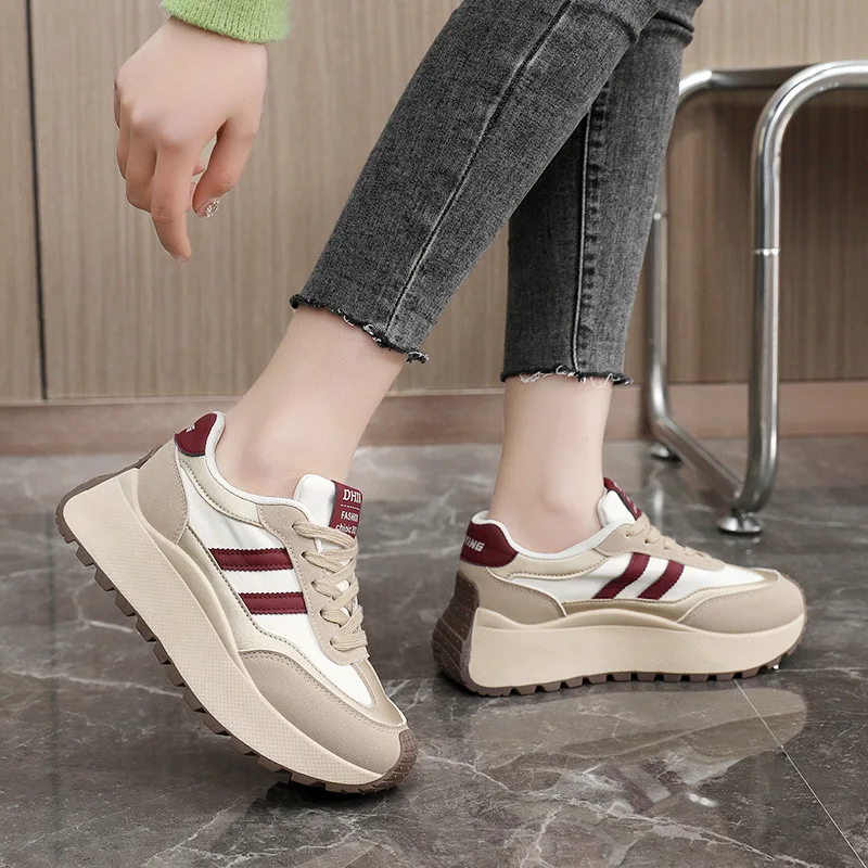 New 2024 spring and summer thick soles increase women\'s shoes leisure shoes stitching leather sneakers student tide