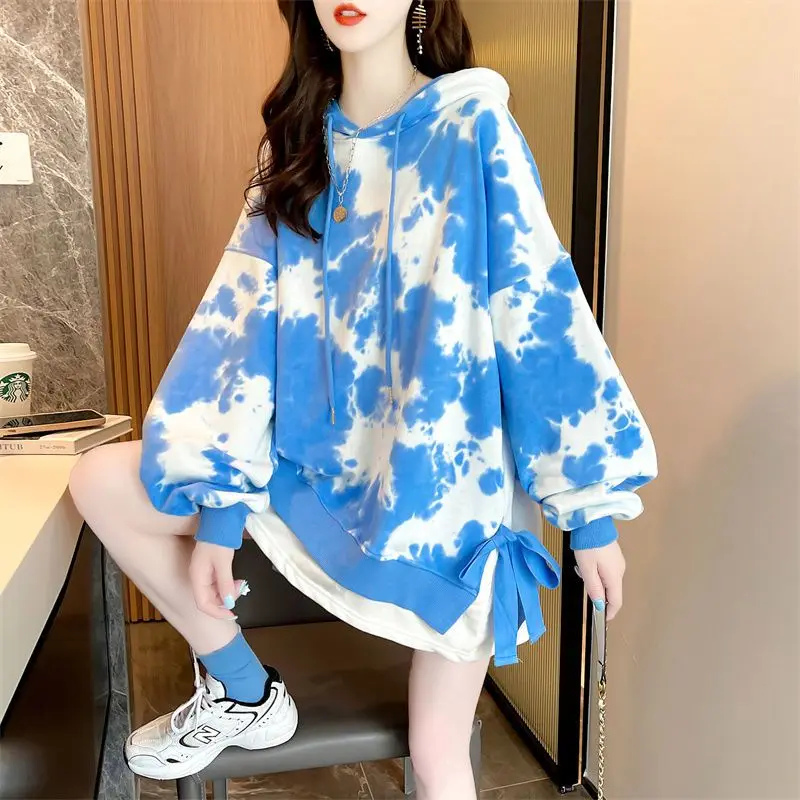 Autumn Casual Korean Printing V-neck Long Sleeve Hoodies Women Clothing All-match Patchwork Tie Dye Lacing T-Shirts Loose Female