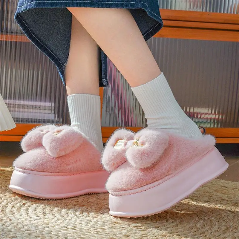 New green bow slippers winter women\'s 2024 shoes thick sole fuzzy slippers for home mules shoes woman fluffy metal house slipper