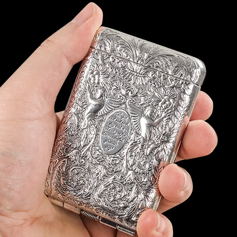 

Retro Carved Cigarette Case Metal Pocket Tobacco Storage Box for 14 Cigarettes Luxurious Cigarette Holder Smoking Accessories