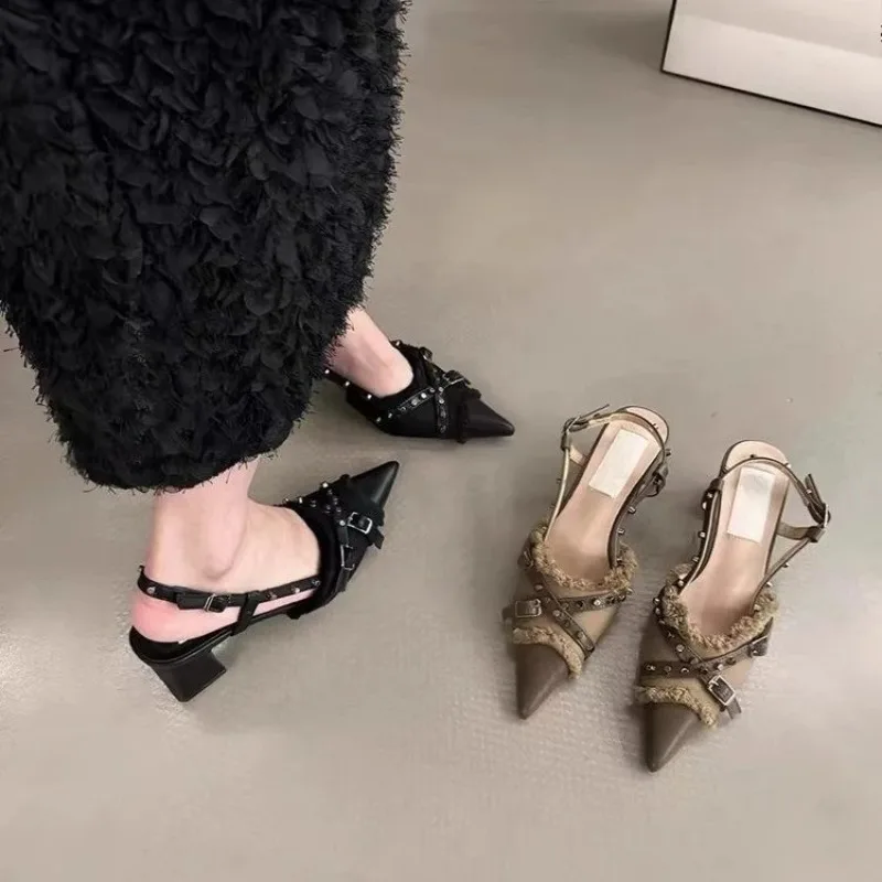 

High-heeled French Black Retro Flip-top Sandals for Women, New Spring/Summer 2026, Pointed-toe Elegant Women's Single Shoes34-39