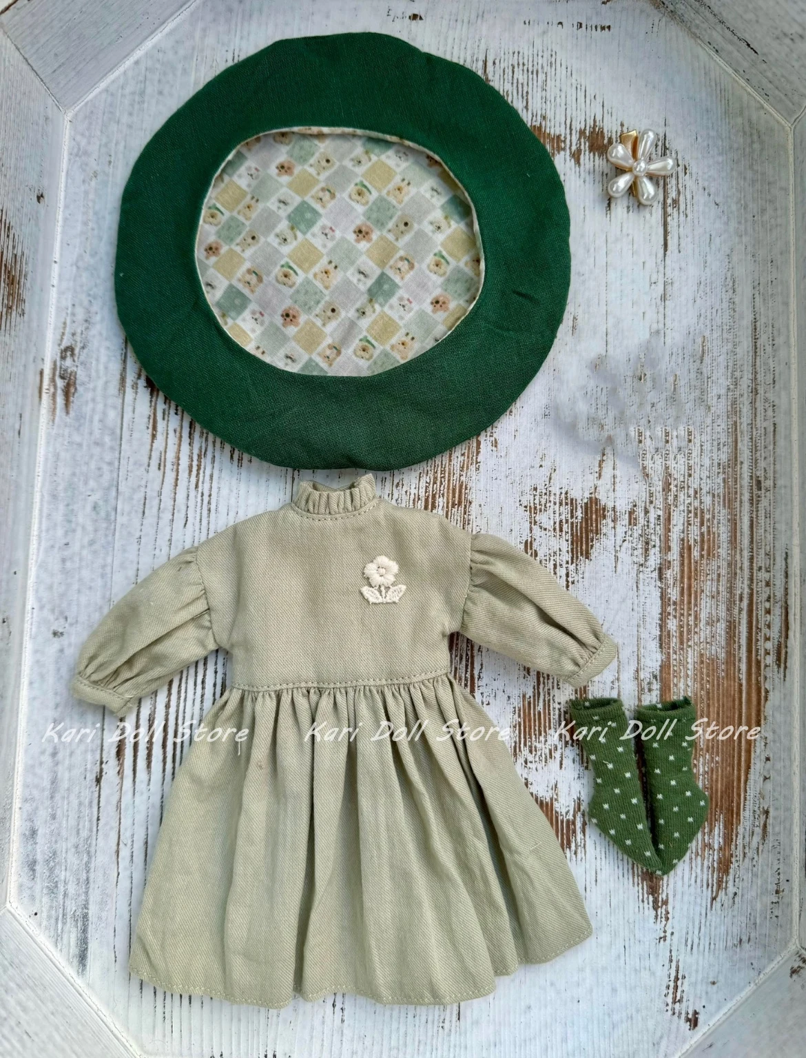 Kari Doll Clothes and skirts  Retro green loose dress for Landazz Landoudou Doll