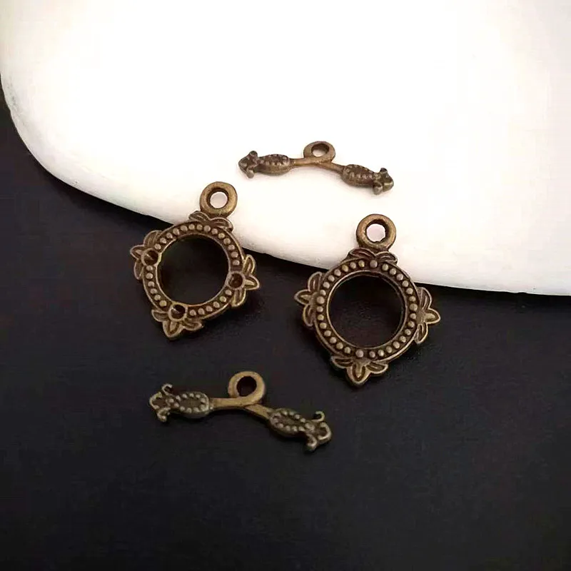 

Wholesale 10 Sets Antique Bronze Alloy Toggle Clasp Hooks Connectors For Bracelets Jewelry Making