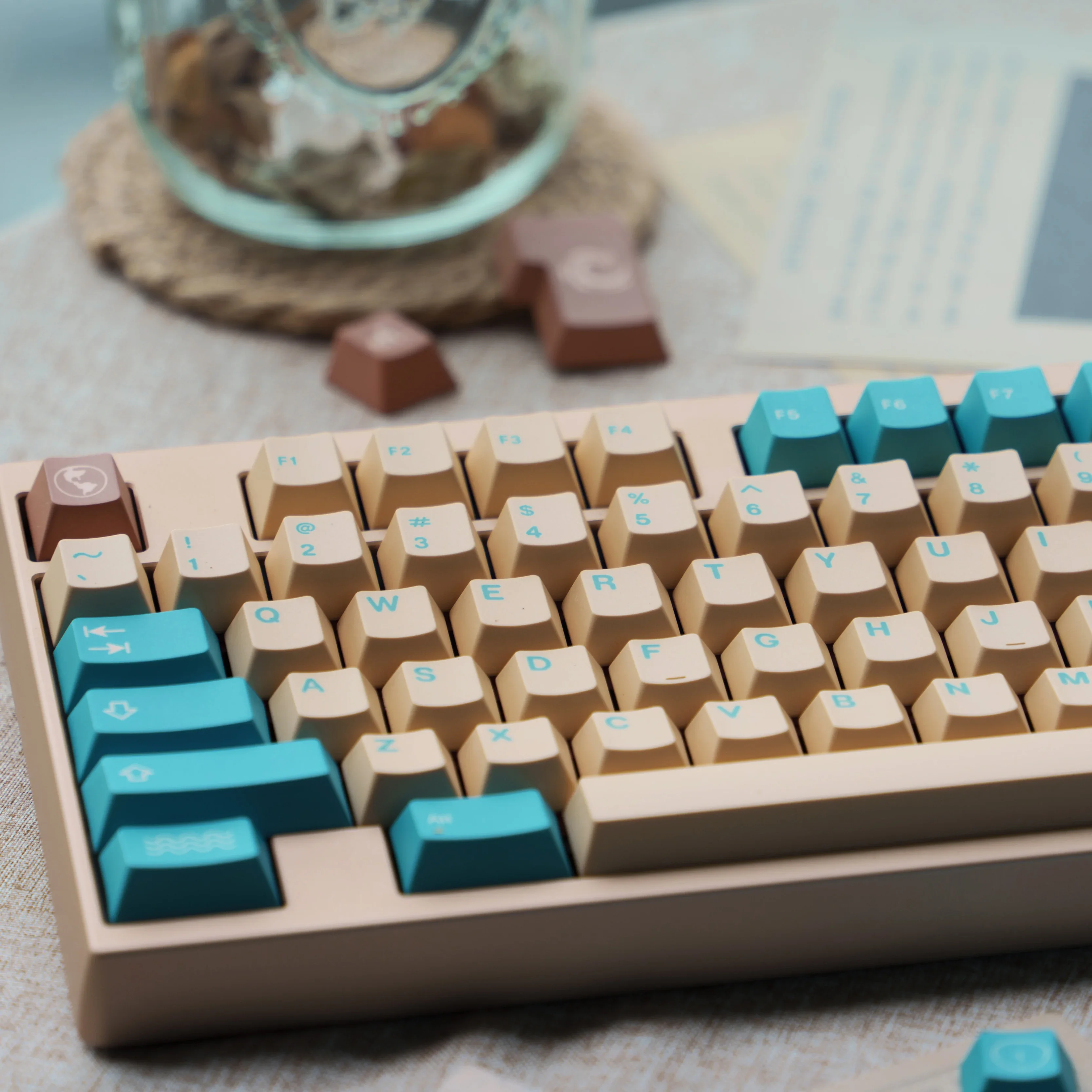 Earthtone keycaps Original height PBT five-sided sublimation mechanical keyboard Customized full set