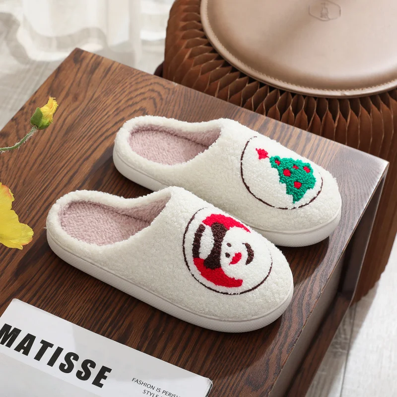 Bonhomme de neige de noël, pantoufles Design d'arbre en pain d'épice, chaussures d'intérieur chaudes en peluche avec semelle antidérapante, cadeaux festifs d'hiver pour la famille