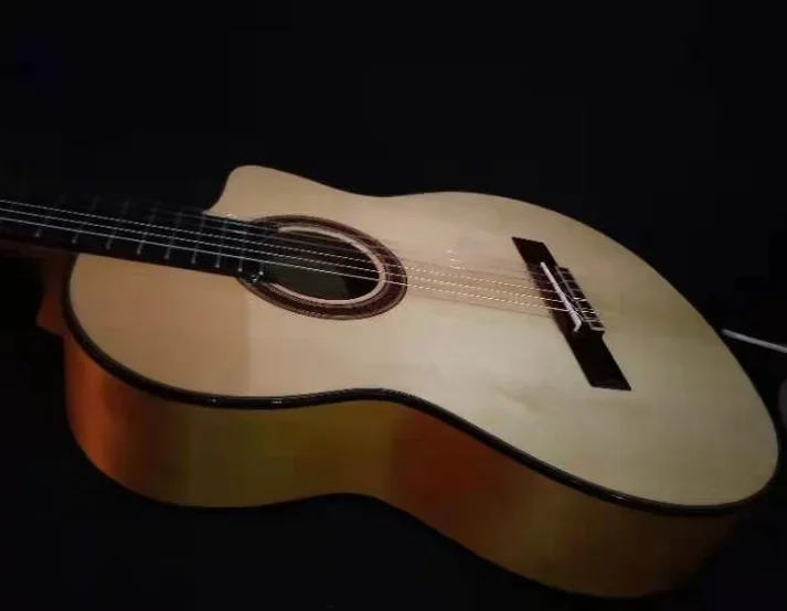 Flamenco Style K-300C 39inch 4/4 Size Top Solid Spruce Classical Guitar