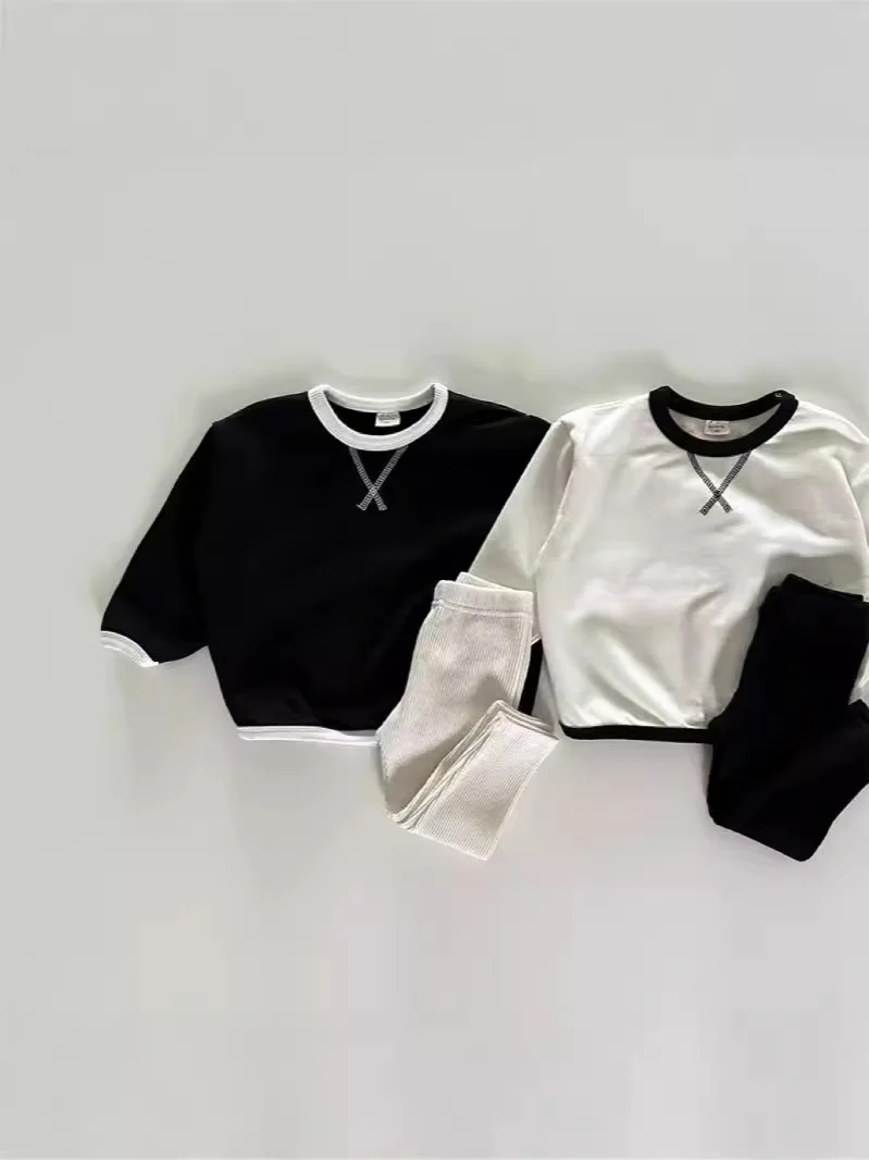 2024 Autumn New Baby Long Sleeve T Shirts Solid Infant Boy Versatile Casual Tops Toddler Girl Cotton Sweatshirt Children Clothes