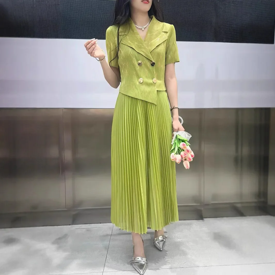 

Miyake Pleated Dress for Women 2025 New Style Gold Stamping Fake Two-piece Suit Collar Short Sleeve Loose Women's Pleated Skirt