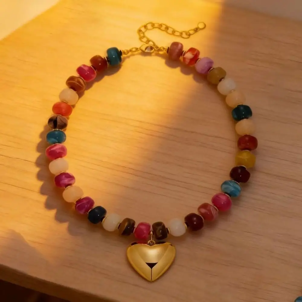 Light Luxury Gold Puffy Heart Pendant Chunky Beads Resin Beaded Colorful Choker Handmade Short Necklaces for Women