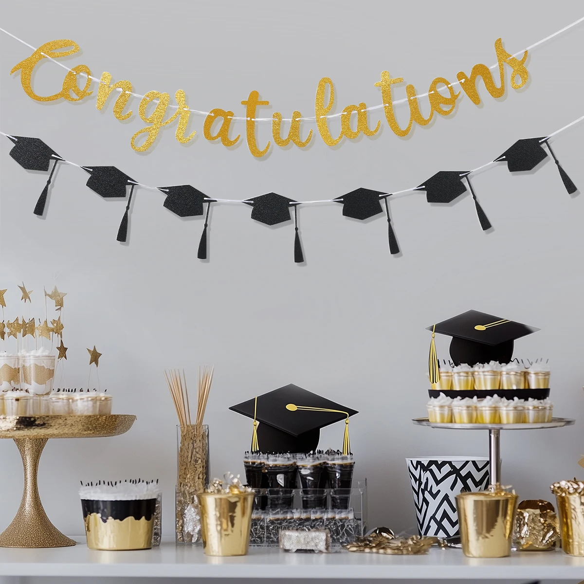 Happy Graduations Graduate Celebration Party Bachelor Cap Class of 2025 Congratulation Congrats Grad Paper Garland Banner Flags