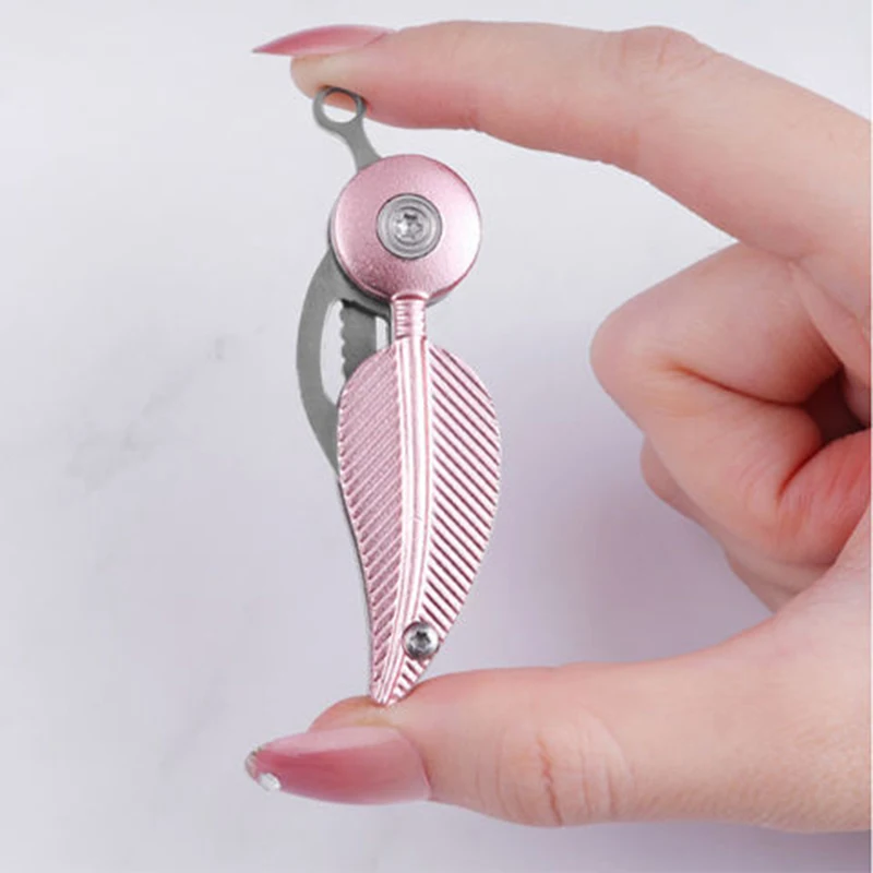 Creative Feather Folding Knife Cute Pocket Knife Girl Self-defense Outdoor Camping Fruit Knife Keychain Mini Survival Knife Tool