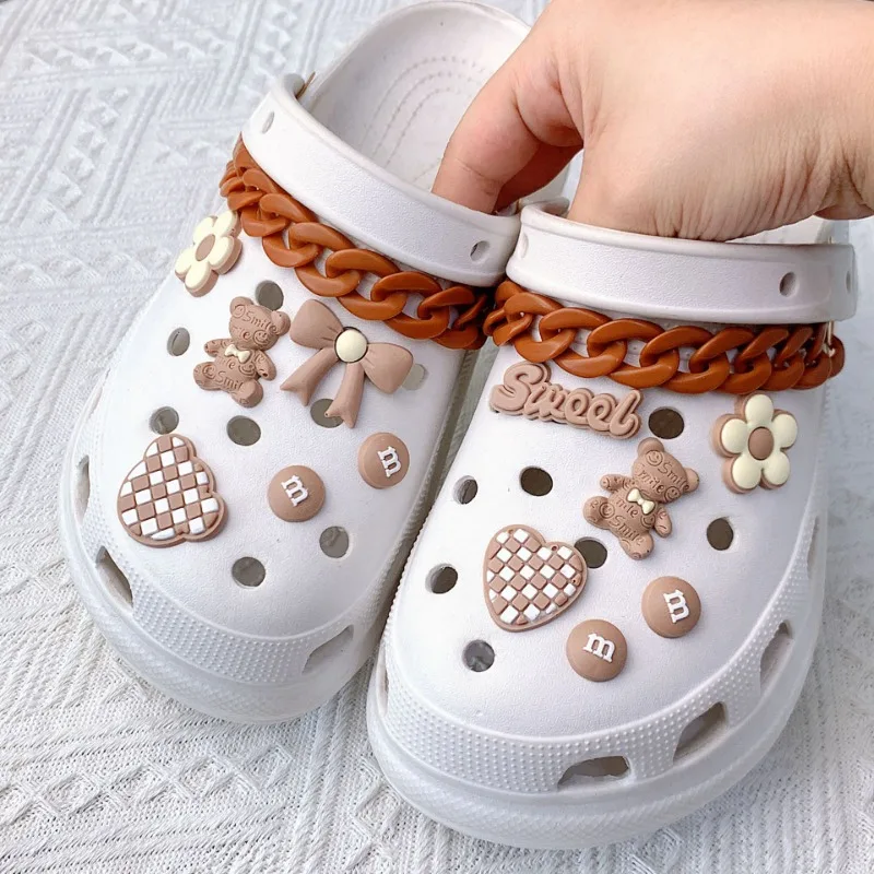 Sandal Croc anak laki-laki perempuan, Aksesori Aksesori sandal beruang coklat karet lembut dapat dilepas