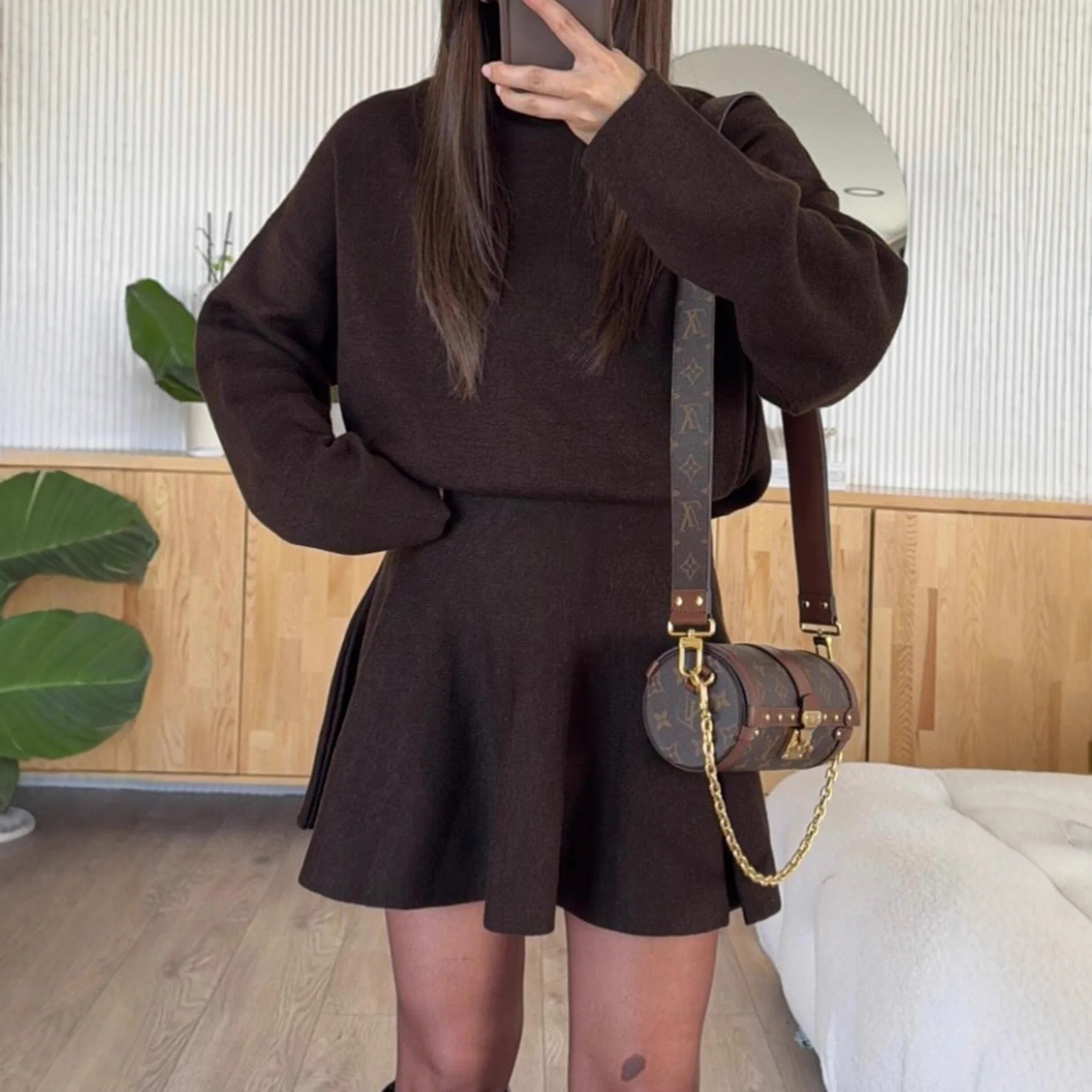 

Autumn Winter Women's Korean Fashion Sports Tracksuits Elegant Knitted Sweater And Skirt Two-Piece Set