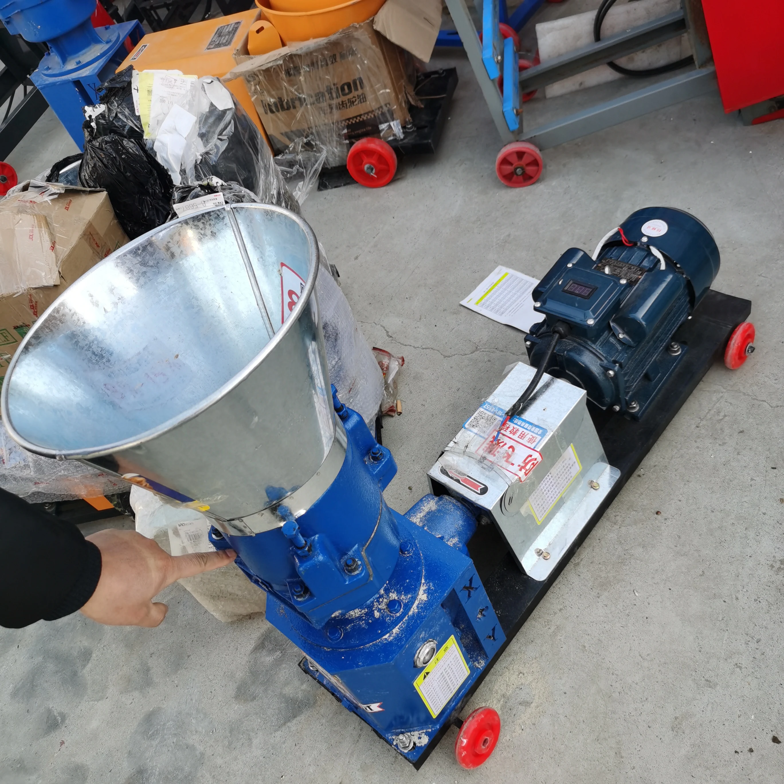 Futterverarbeitung Extruder Huhn Geflügel Fischfutter Kleines Pellet Tierfutter Pelletmaschine