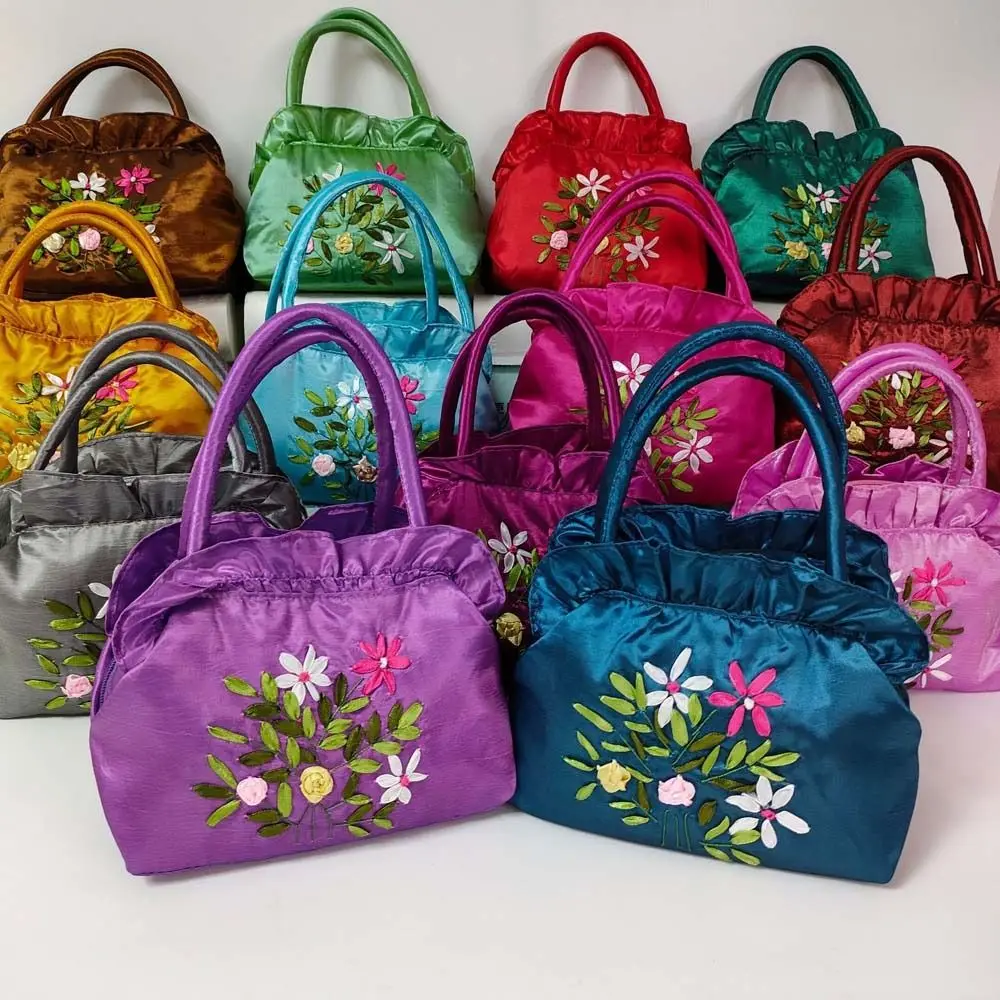 Bolso de mano de seda satinada con bordado de flores, bolso de mano de estilo étnico con volantes, bolso de compras coreano, bolso de muñeca de flores con cremallera para exteriores