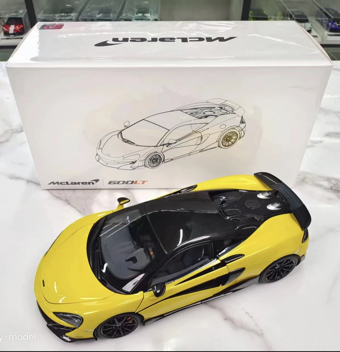 1:18 Mclaren 600LT Super Sportcar  High-end customization Collector's Gift