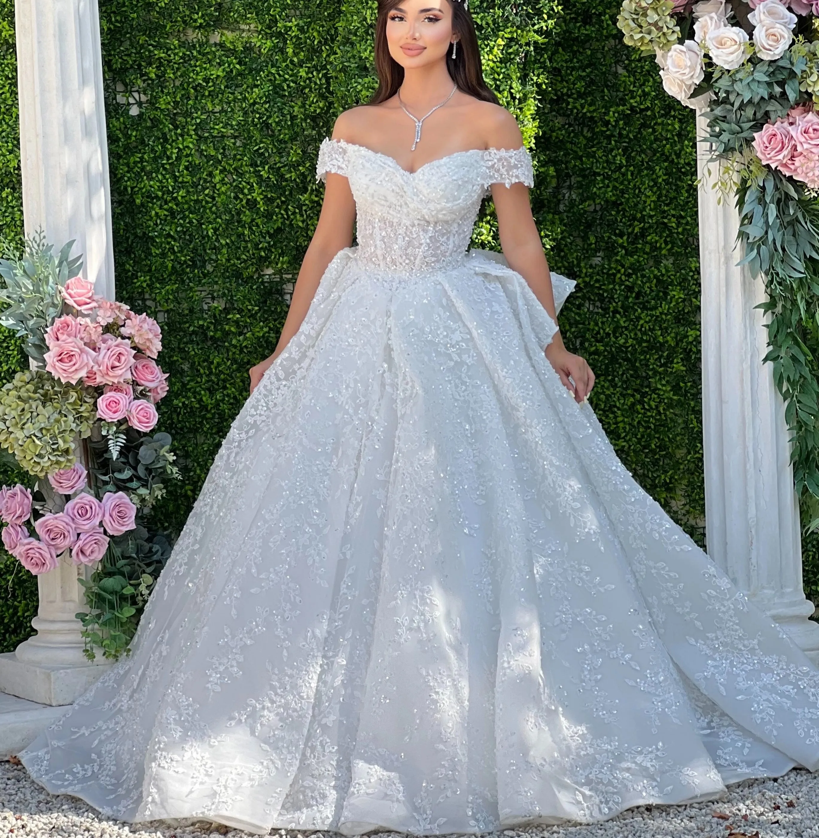 Gorgeous Wedding Dress 2027 Sweetheart Off Sleeves Lace Appliques Beads Church Train Tulle A-Line Bridal Bride Gowns Vestidos