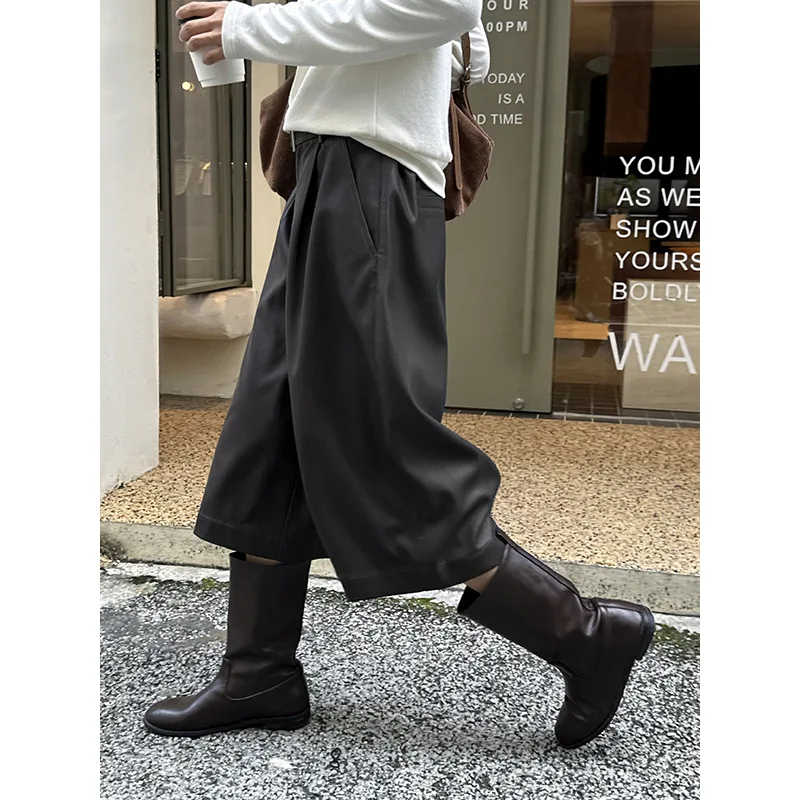2025 Autumn New High-Waisted Slimming Versatile Leather Pants Women's High-End Slimming Loose Wide-leg Pants Pants