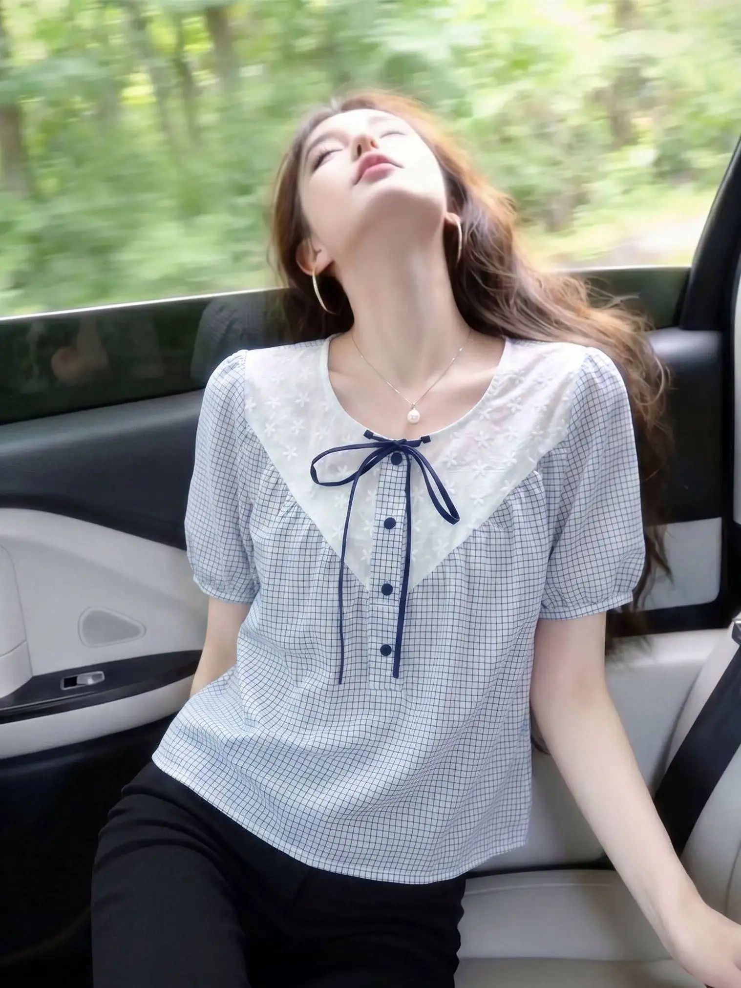 

Light Blue Plaid Short Sleeve Shirt Women's Summer New Large Size Doll Shirt Anti-Aging Top French Style Loose Fit round Neck