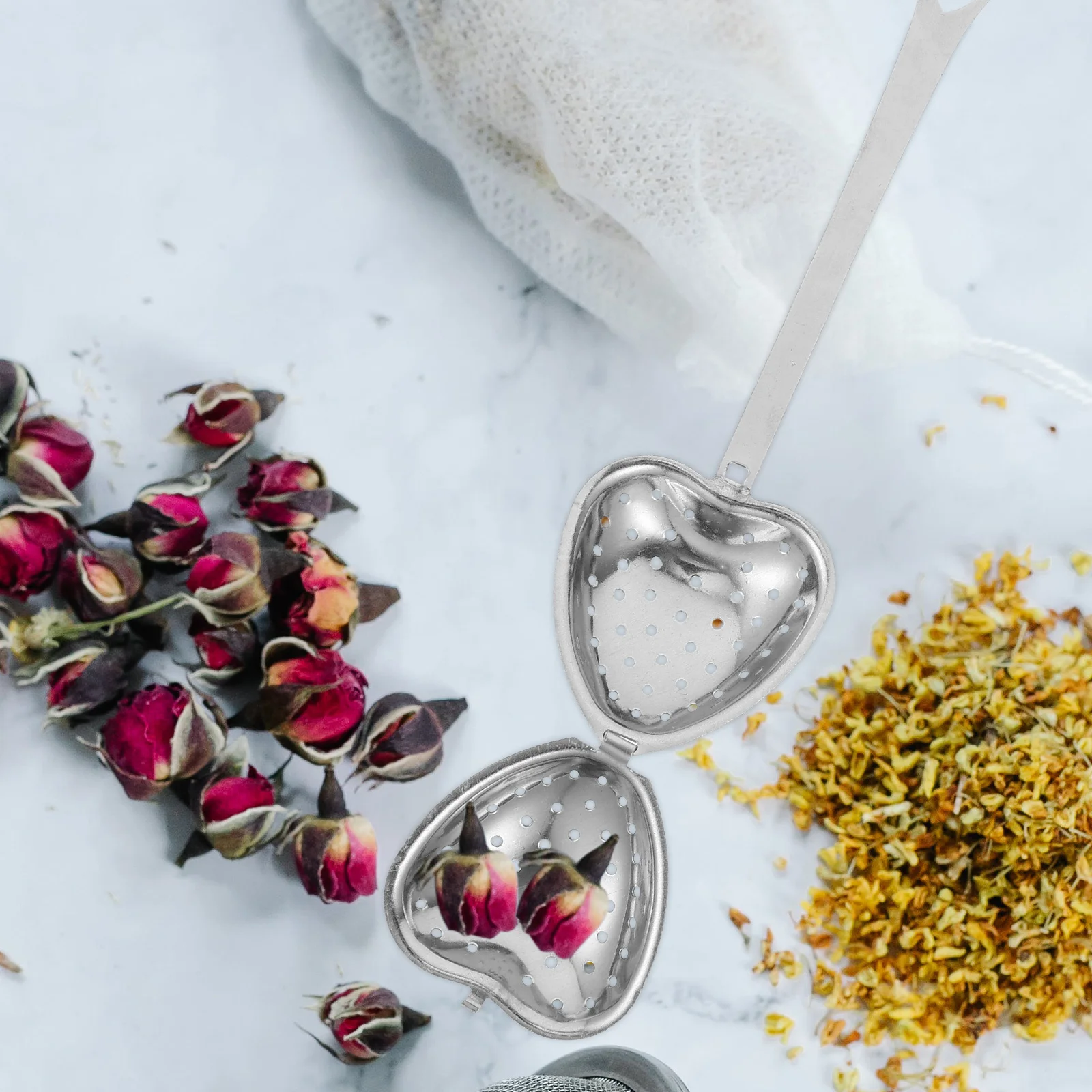 

s Heart Shaped Tea Strainer Stainless Steel Infuser White Easy Cleaning Kitchen Bar Accessories Tea Supply Household Filter