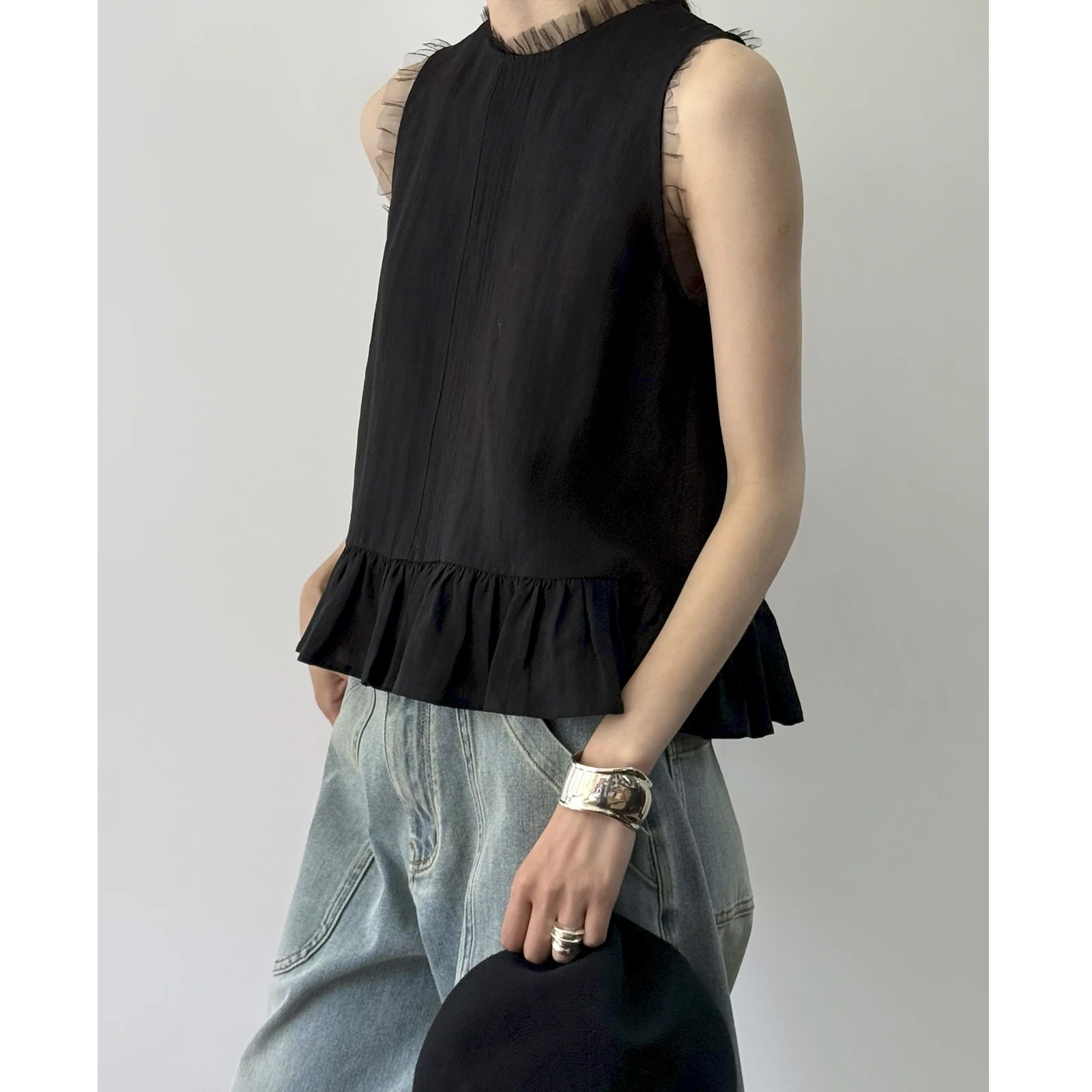 

Льняной жилет Bla Linen Vest Small, цвет July Breeze Wind Sensation, свободный крой, для повседневной носки, стандартная длина, однотонный, женский топ