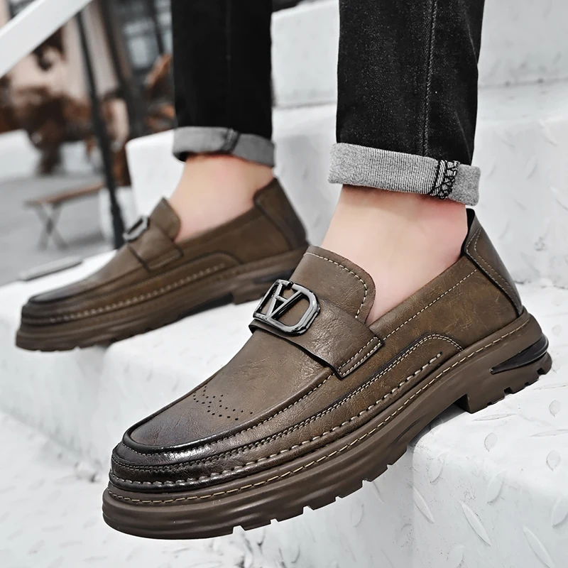 Hoge Kwaliteit Heren Nieuwe Modieuze Dikke Zolen Casual Leren Schoenen Merk Voor Herfst Heren Comfortabele Zakelijke Leren Schoenen