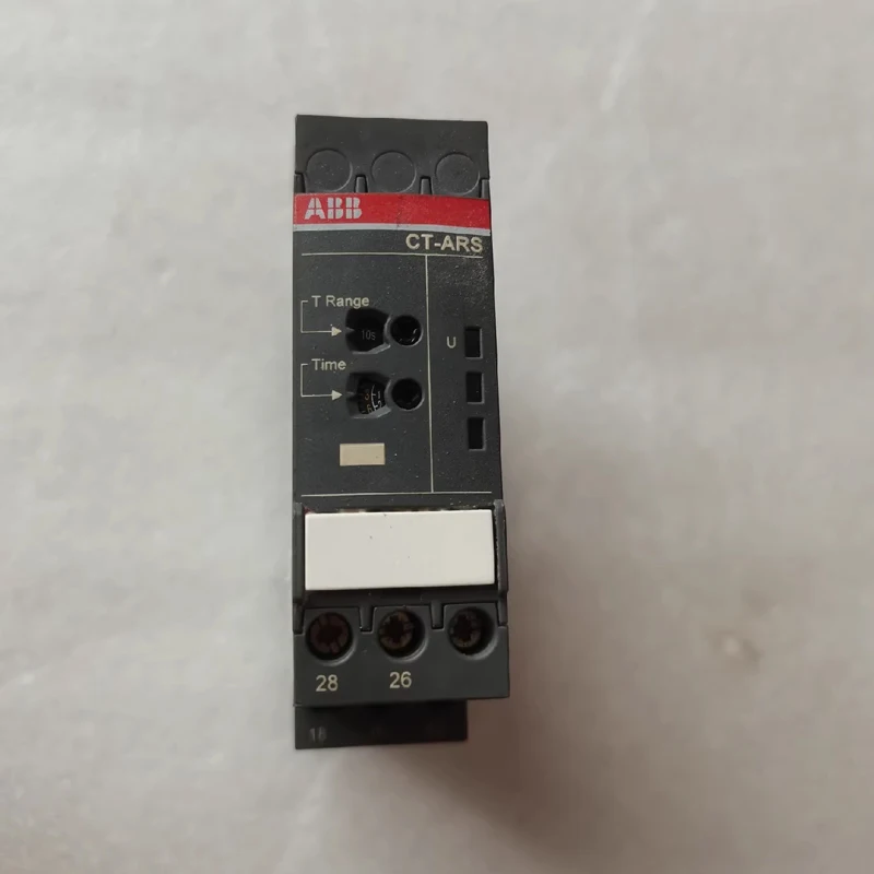 Industrial control 24-240VAC/DC 1SVR730120R3300 shutdown delay time relay