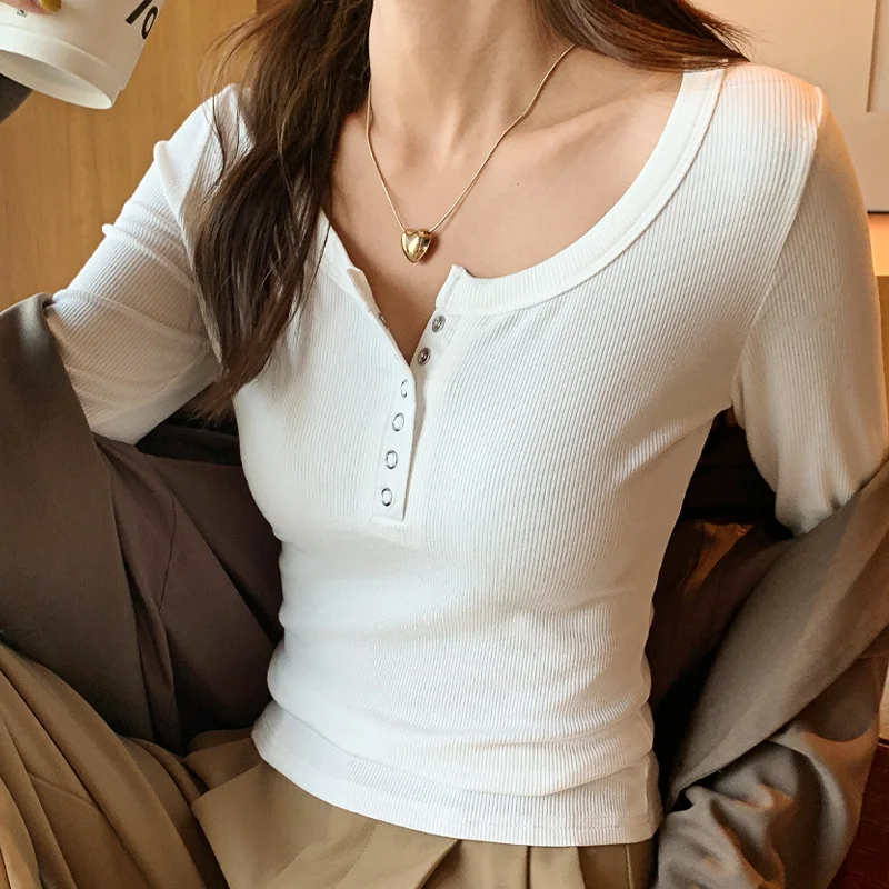 

Early autumn long-sleeved bottoming shirt for women slim button urban style casual round neck right shoulder t-shirt