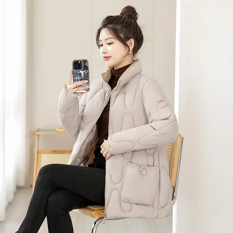 

2025 New Winter Fashion Down Cotton-Padded Jacket Women's Loose All-Match Thick Warm Parkas Short Coat Female Casual Ladies Tops