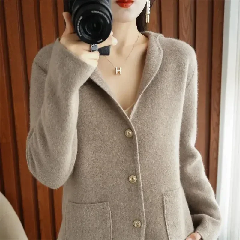 Autumn and Winter 2024 New Cashmere Sweater Women's South Korean Suit Sweater Coat Short Thickened Top 100% Merino Wool Cardigan