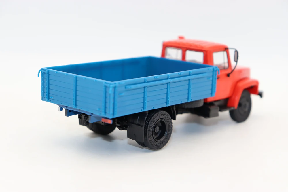 New 1/43 Scale GAZ 3309 Flatbed Truck USSR Vehicle By DeAGOSTINI Diecast Plastic Model For Collection