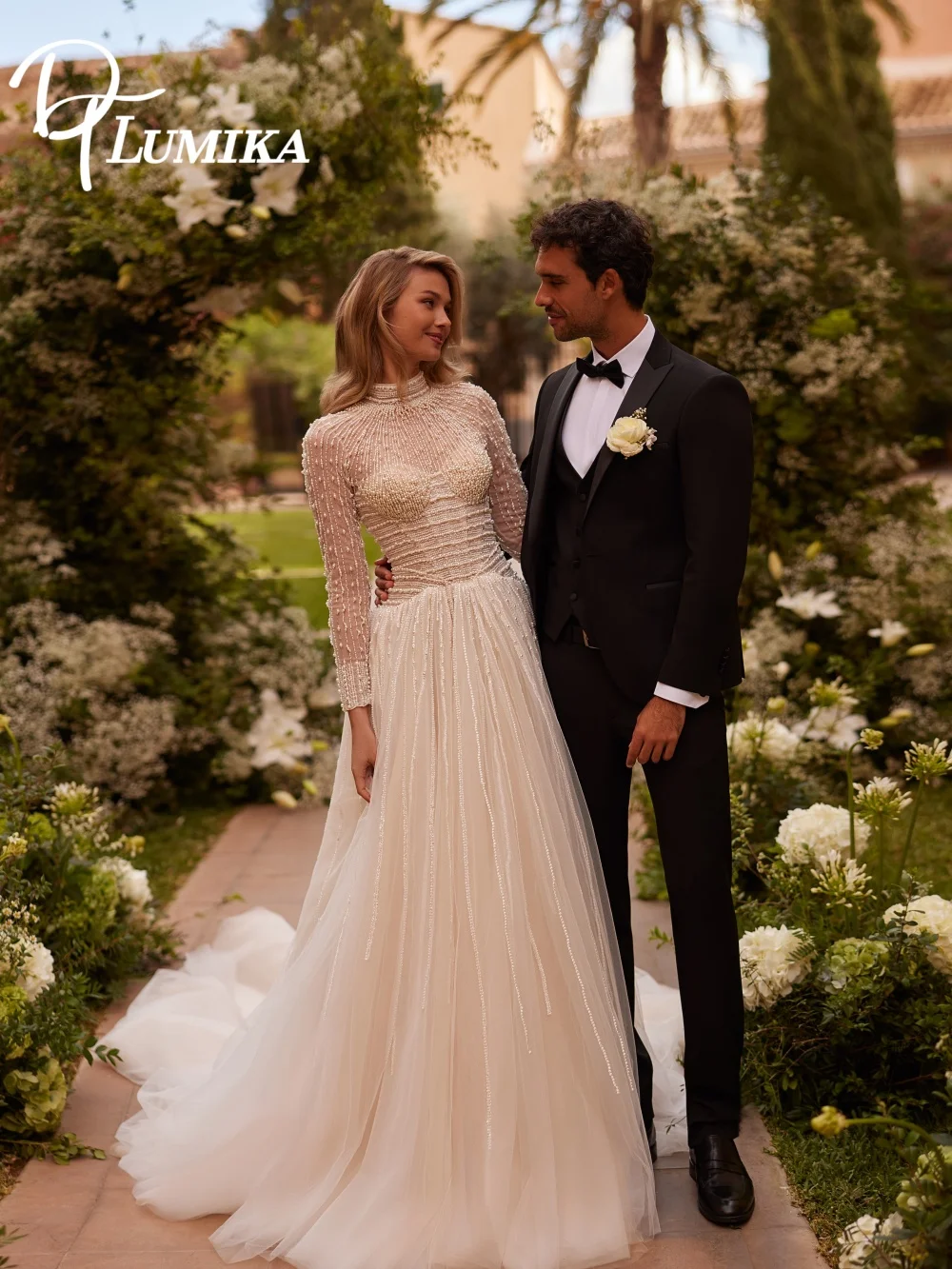 Luxurious Pearl Wedding Dress 2026 Classic Long-Sleeved Church Bridal Gown Graceful A-Line Tulle Floor-Length Dress Customized