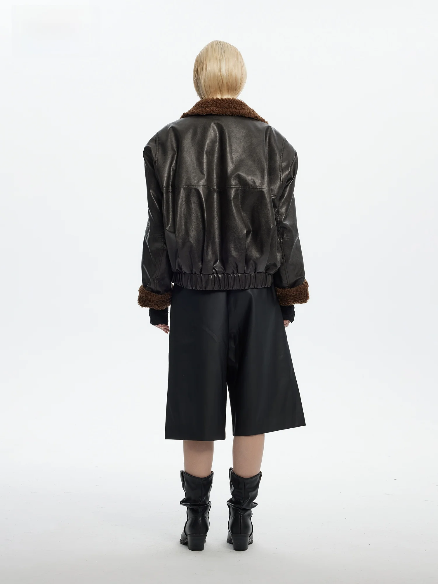 Jaqueta de Couro Vintage Wildund 2025 de Inverno, Modelo Solto, Unissex, Estilo Motociclista com Gola Alta e Forro Grosso