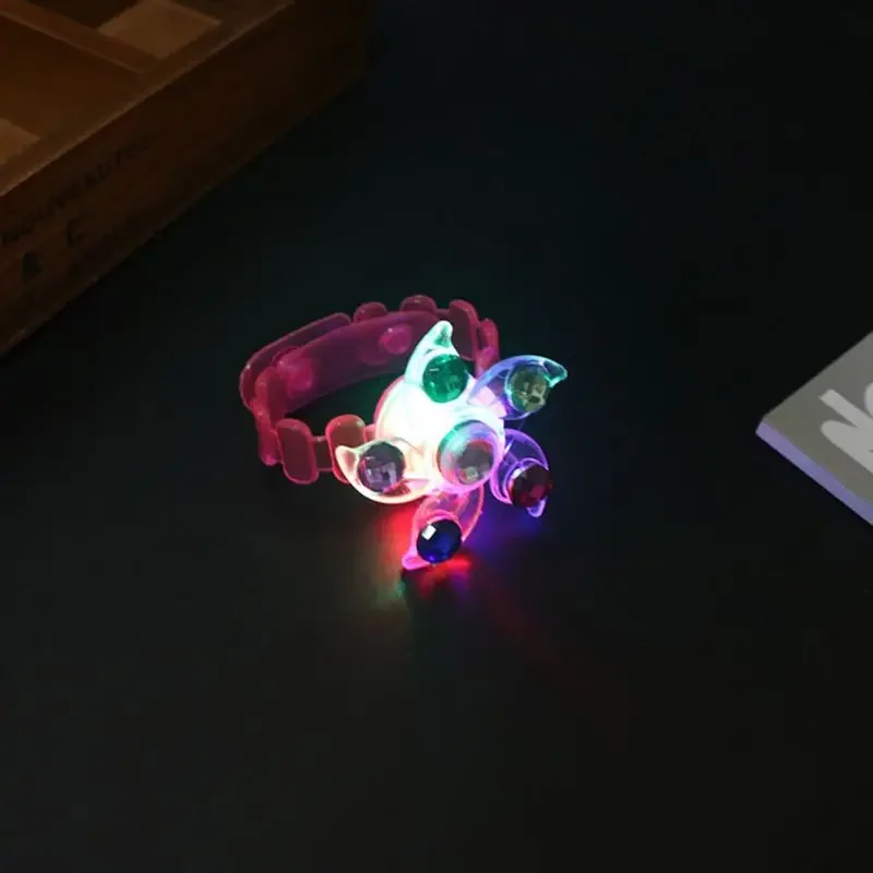 1PCs Children's Luminous Wrist Band Manual Rotating Soft Flash Gyro Bracelet for Kids LED Cartoon Lights Glow In The Dark Toys