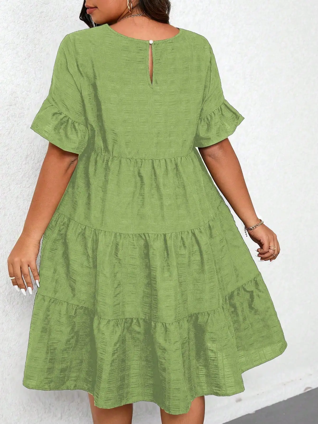 Women's Plus Size Tiered Midi Dress, Casual Round Neck Ruffle Short Sleeve A-Line Dress, Green Loose Summer Dress For Ladies view 2