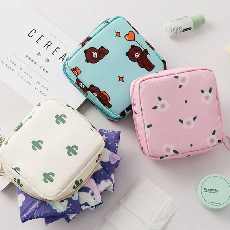 Girls Diaper Sanitary Napkin Storage Bag Nylon Sanitary Pads Package Bags Coin Purse Jewelry Organizer Credit Card Pouch Case