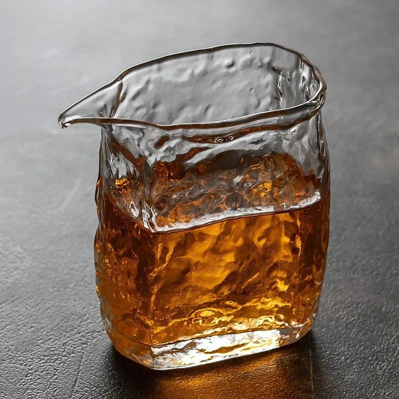 240ml Hammer Patterned Glass Tea Pitcher Tea Divider Fair Cup Cha Hai Dispenser Justice Cup Fair Mug For Tea Ornaments Supplies