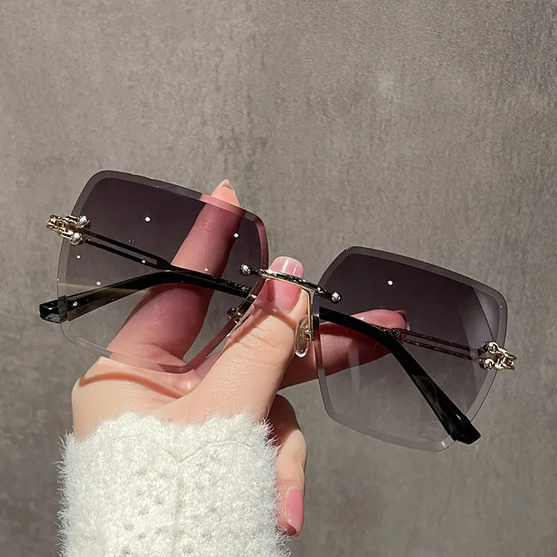 Platz Frauen Anti Licht Gläser Mode Übergroßen Randlose Schneiden Objektiv Gradienten Brillen Legierung Trend Männer Shades