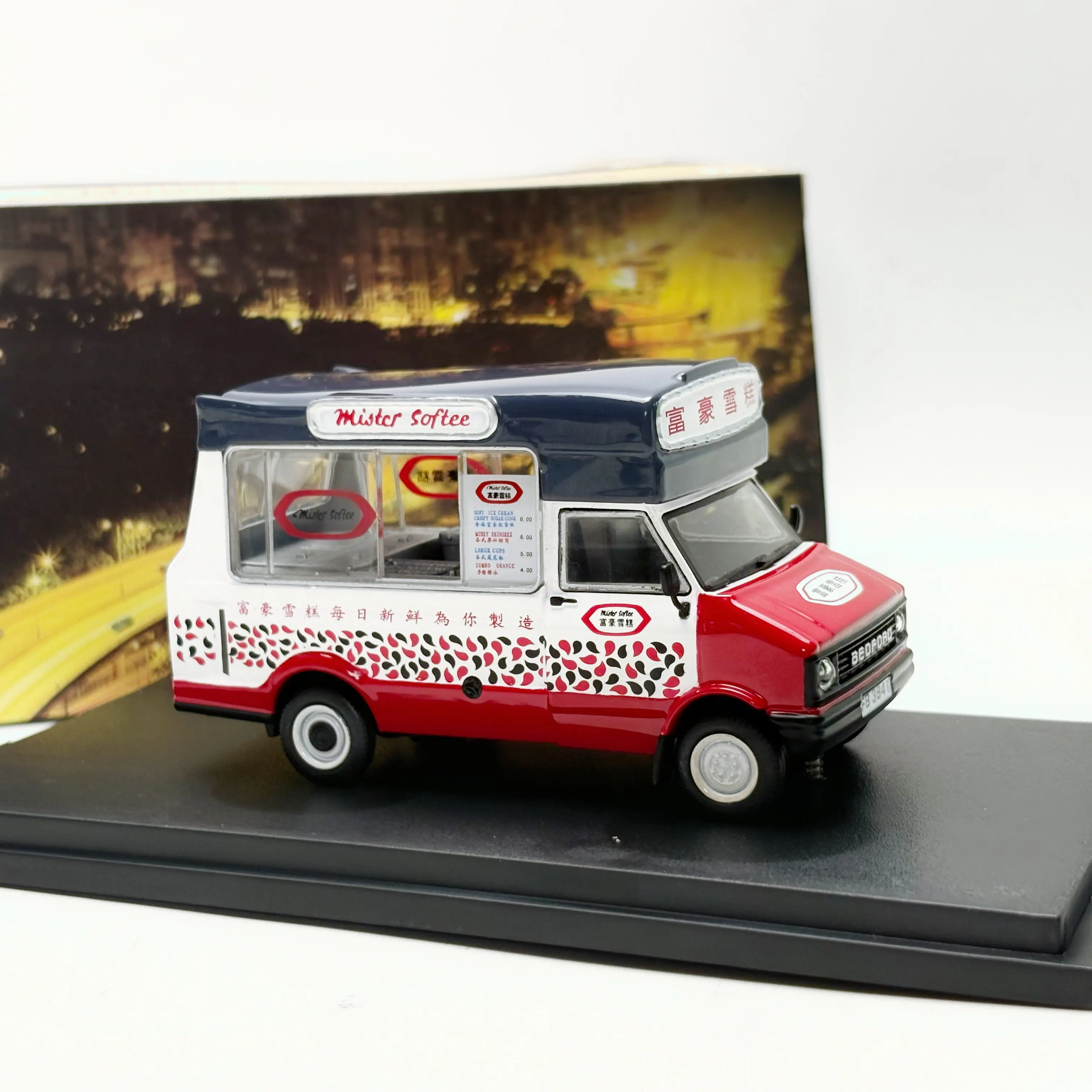 Car Care - SOARART Modèle de voiture en résine