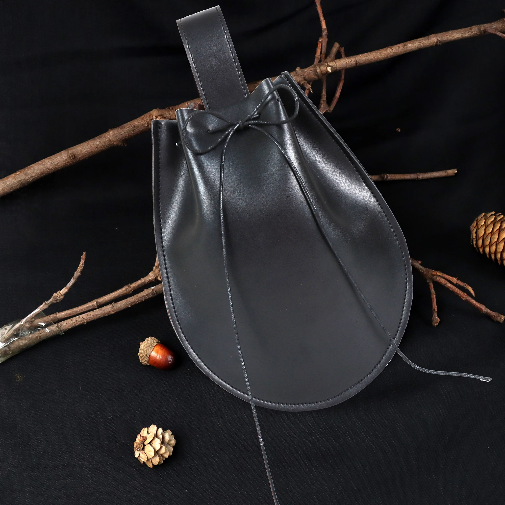 Fashion Medieval Fanny Pack Large Renaissance Clothing Accessory Leather Fanny Pack Halloween Cosplay Coin Bag